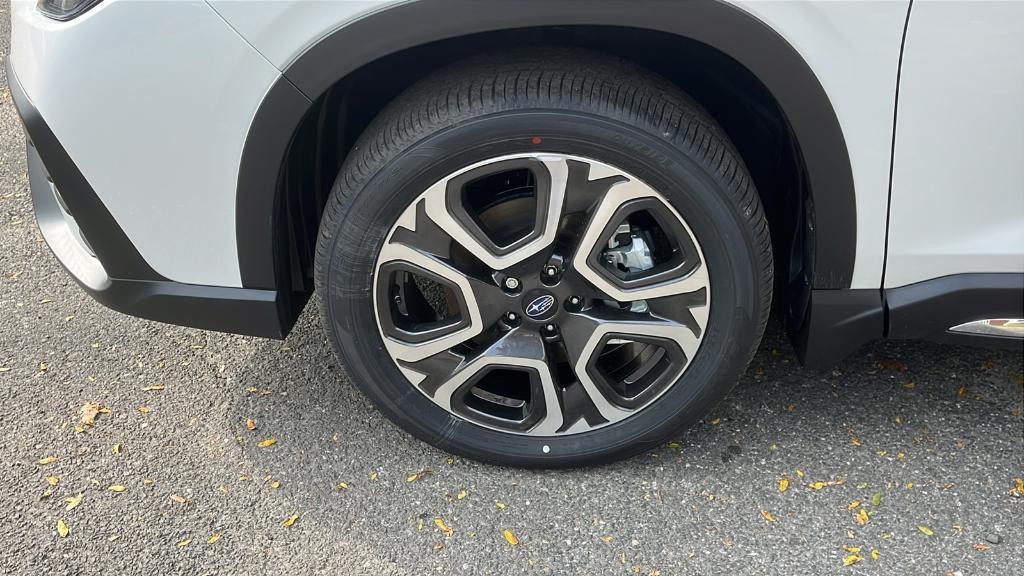 new 2025 Subaru Ascent car, priced at $53,432