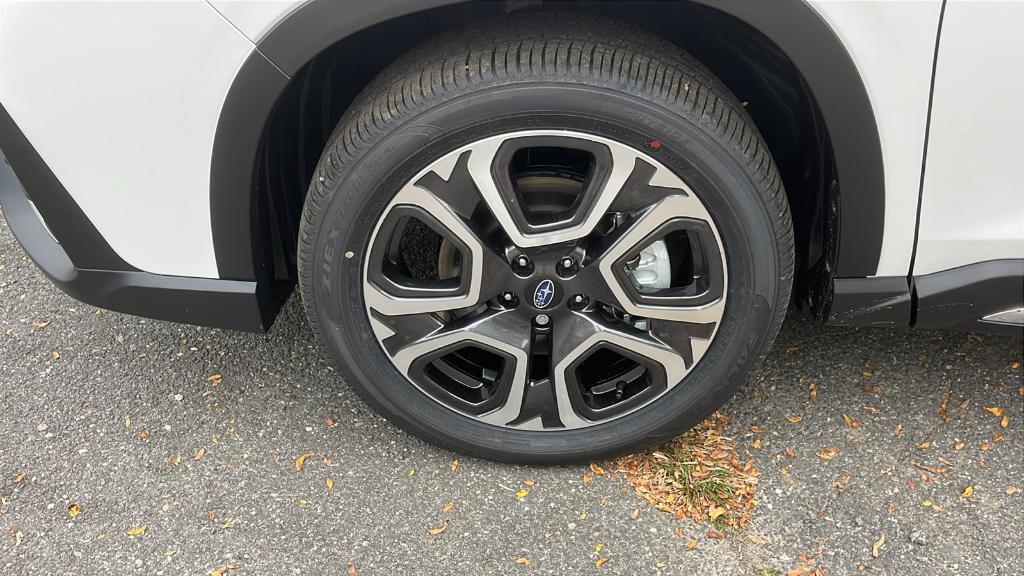 new 2025 Subaru Ascent car, priced at $53,019