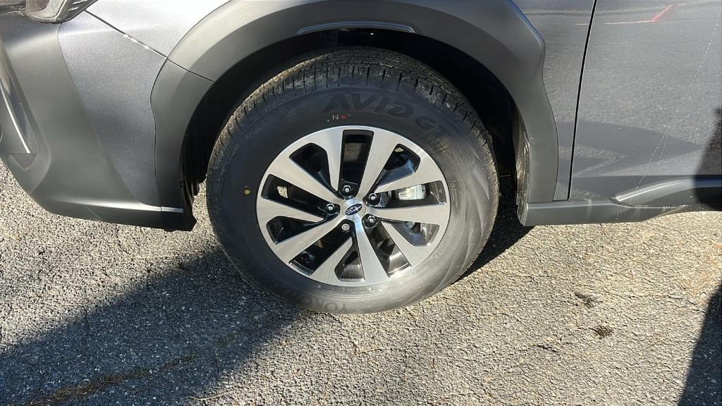 new 2025 Subaru Outback car, priced at $31,698