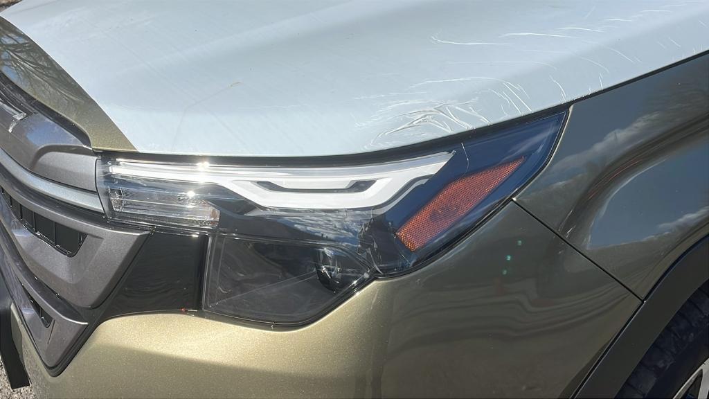 new 2025 Subaru Forester car, priced at $35,186