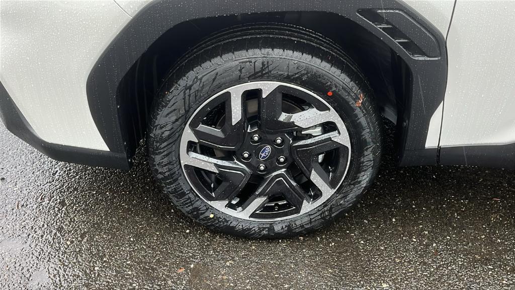 new 2025 Subaru Forester car, priced at $35,266