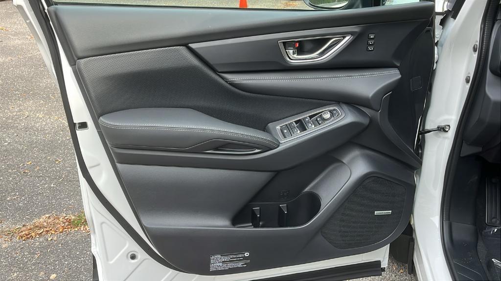 new 2025 Subaru Ascent car, priced at $49,632