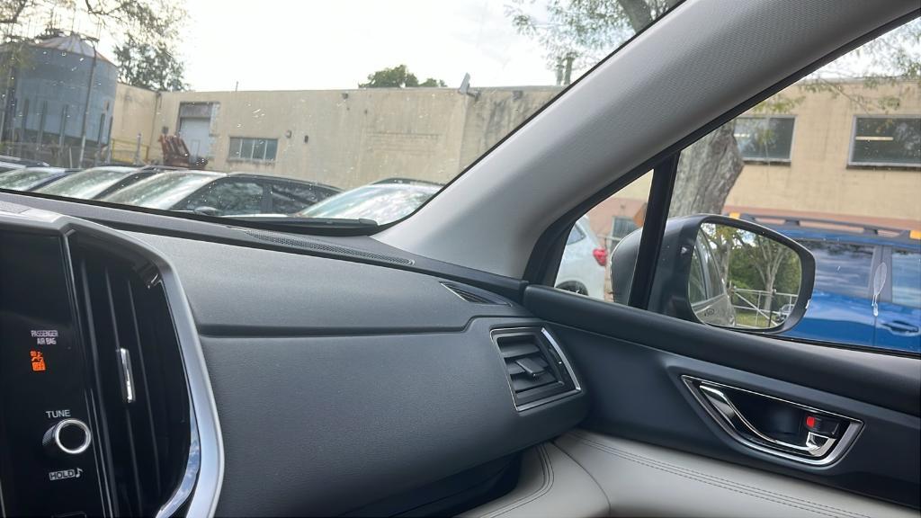 new 2025 Subaru Ascent car, priced at $49,977