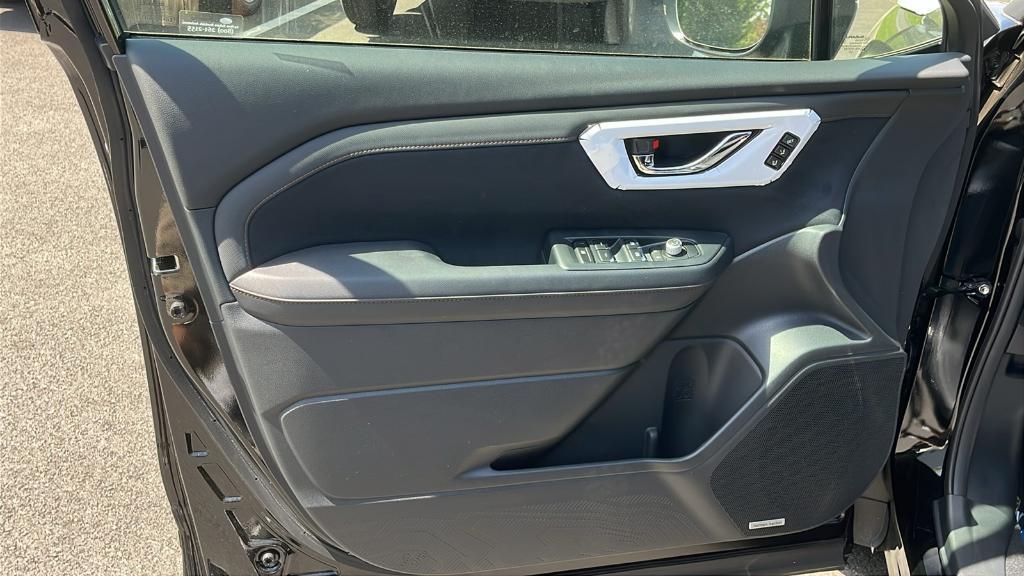 new 2025 Subaru Forester Hybrid car, priced at $43,713