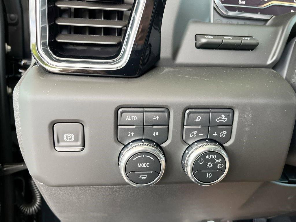 new 2025 GMC Sierra 1500 car, priced at $63,645
