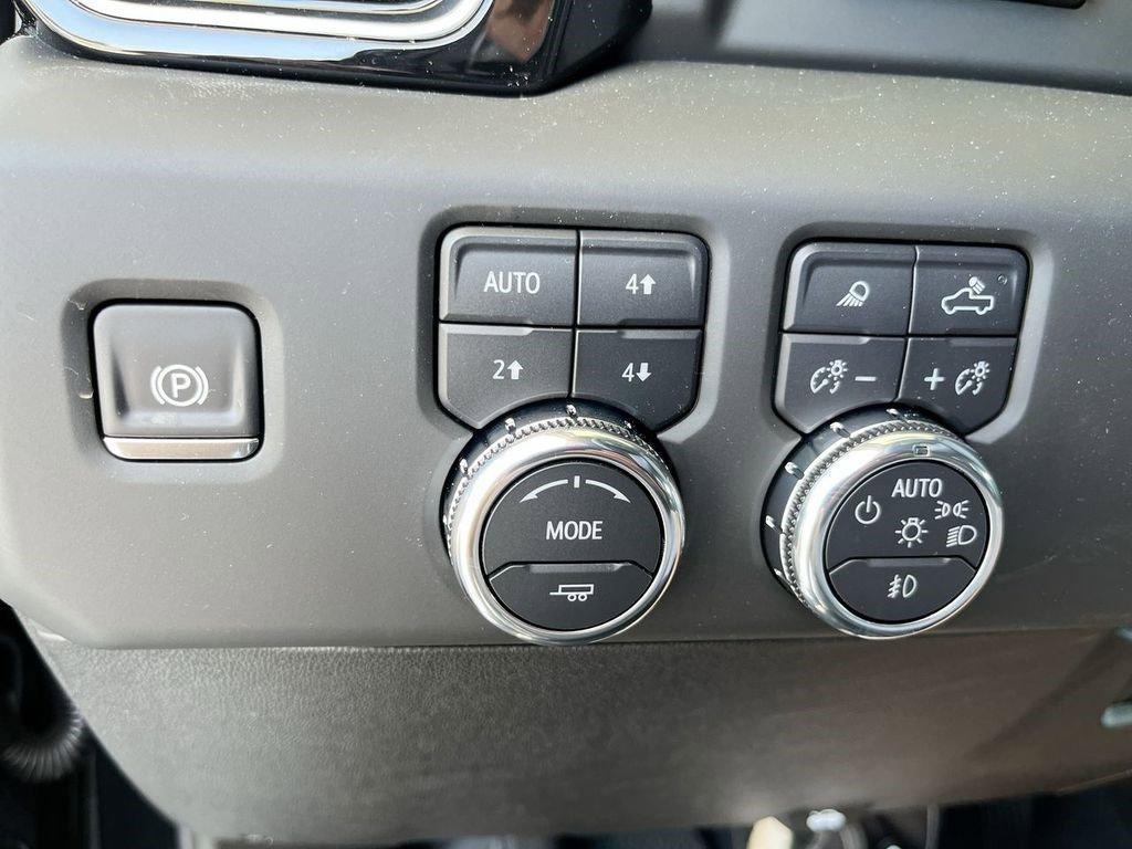 new 2025 GMC Sierra 2500 car, priced at $80,415