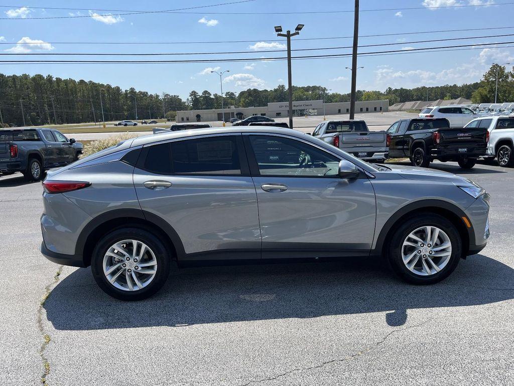 new 2025 Buick Envista car