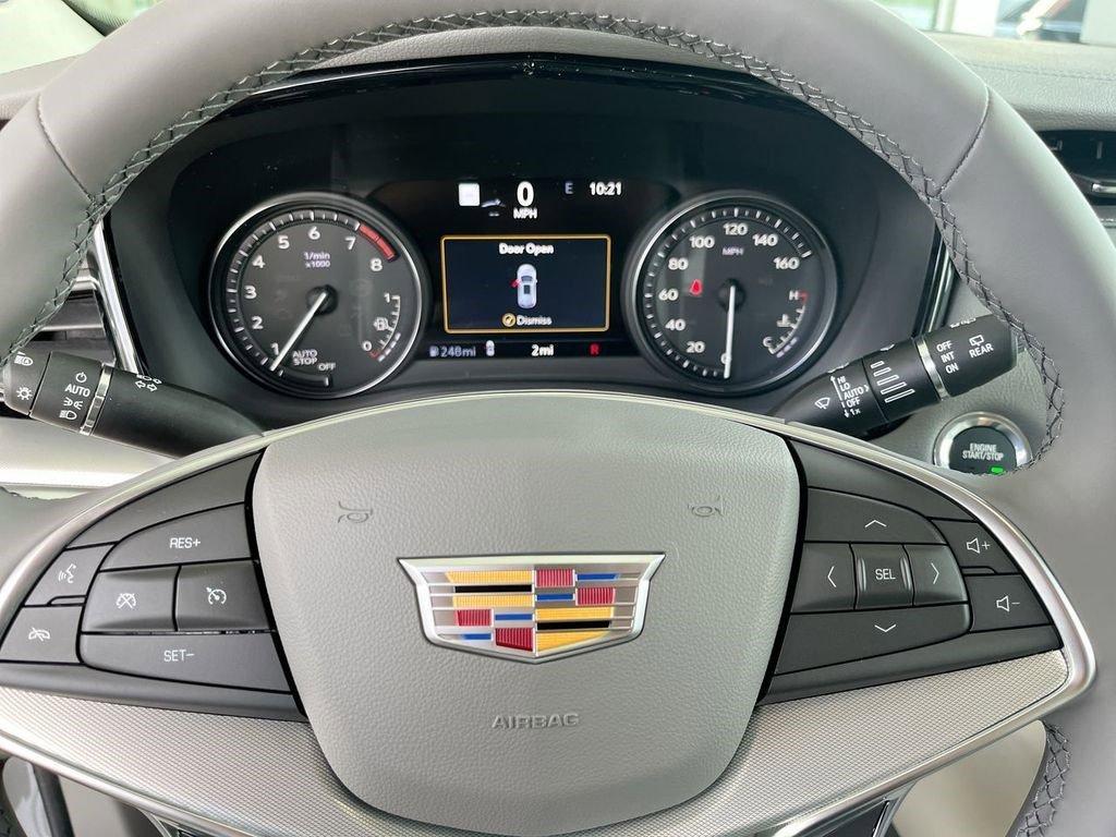 new 2025 Cadillac XT5 car, priced at $56,865