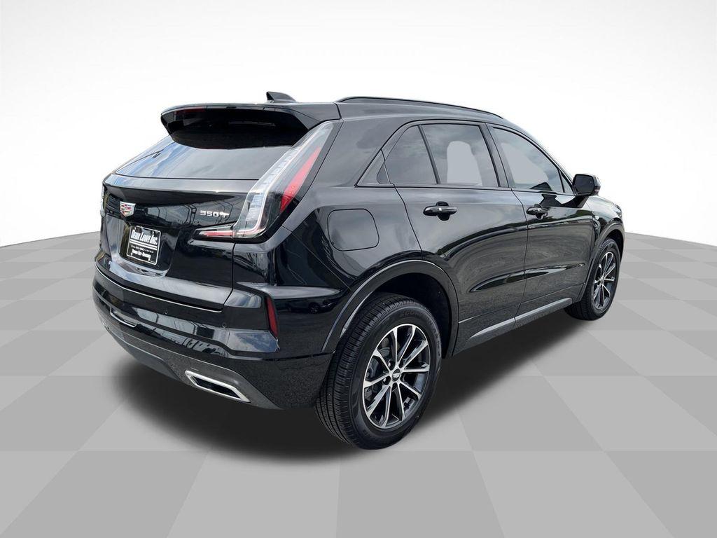 used 2024 Cadillac XT4 car, priced at $35,990
