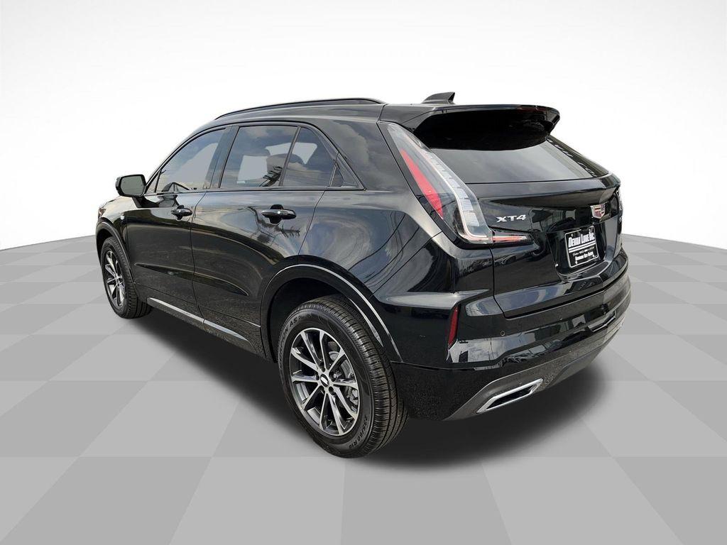 used 2024 Cadillac XT4 car, priced at $35,990