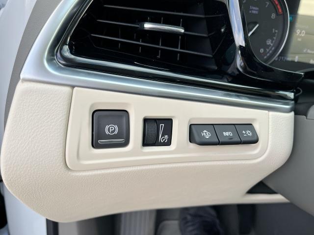 new 2025 Cadillac XT6 car, priced at $62,565