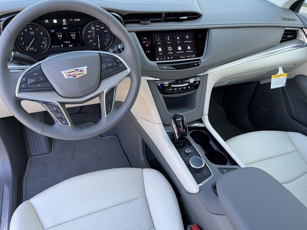 new 2026 Cadillac XT5 car, priced at $60,695