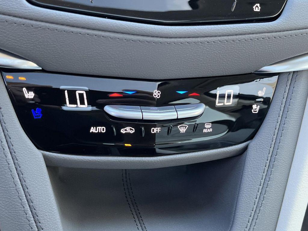 new 2026 Cadillac XT5 car, priced at $60,695