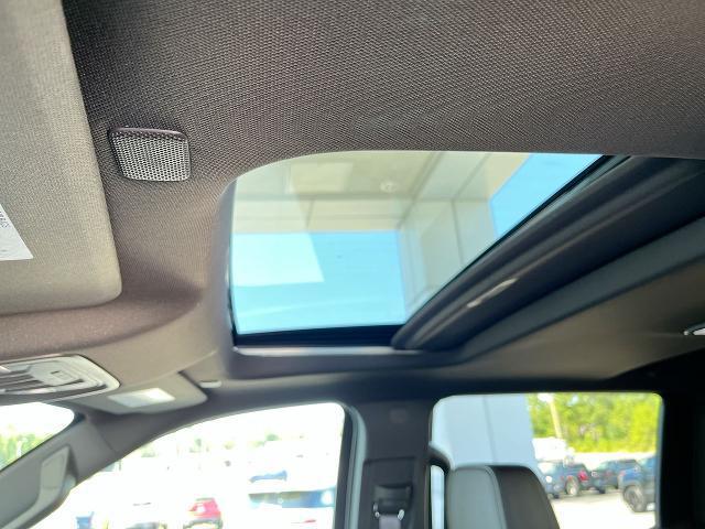 new 2025 GMC Sierra 1500 car