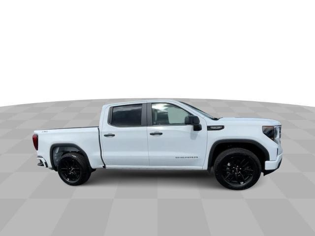 new 2024 GMC Sierra 1500 car, priced at $45,640