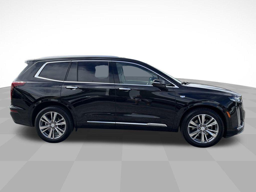 used 2025 Cadillac XT6 car, priced at $49,990