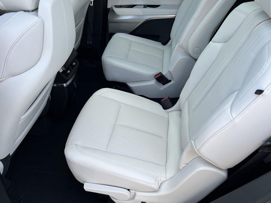 new 2026 Cadillac VISTIQ car, priced at $78,990