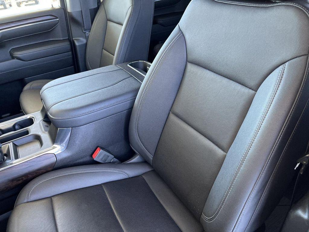 used 2024 GMC Sierra 1500 car, priced at $49,990