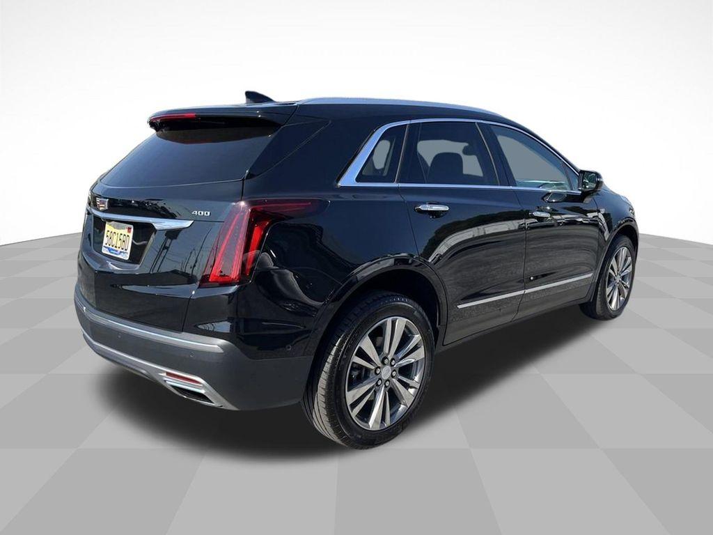 used 2022 Cadillac XT5 car, priced at $33,900