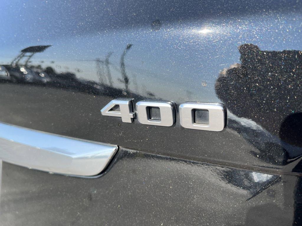 used 2022 Cadillac XT5 car, priced at $33,900