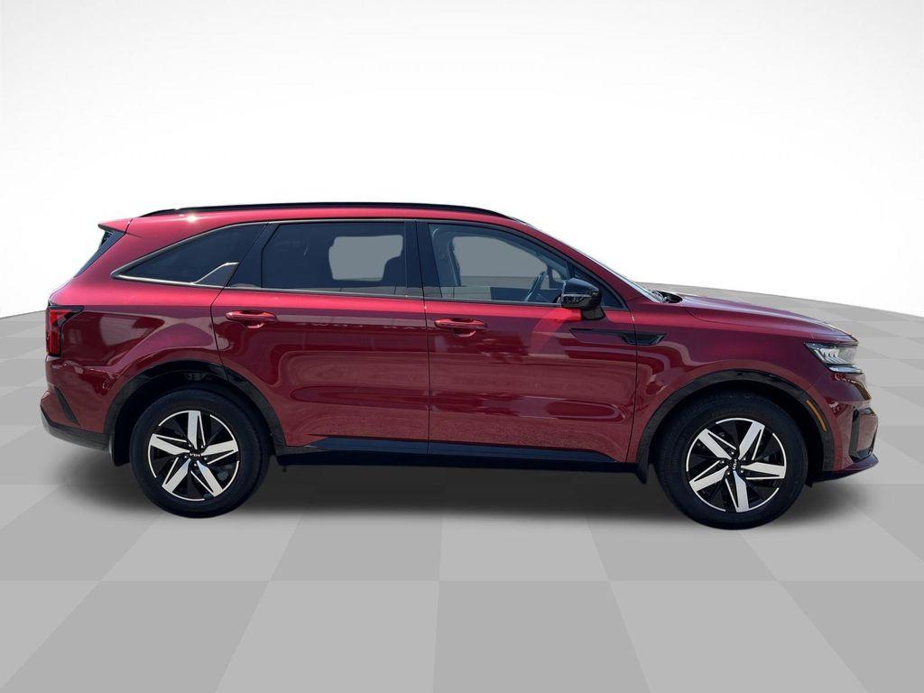 used 2023 Kia Sorento car, priced at $27,870