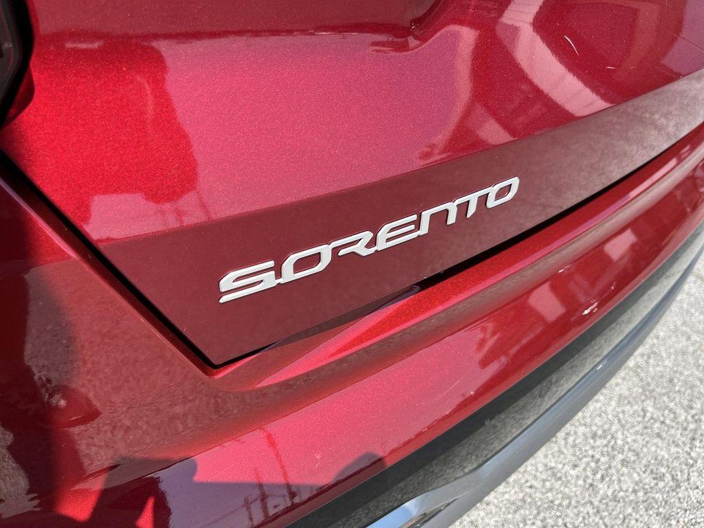 used 2023 Kia Sorento car, priced at $27,870