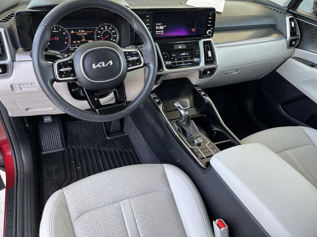 used 2023 Kia Sorento car, priced at $27,870
