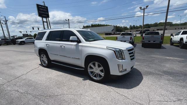 used 2016 Cadillac Escalade car, priced at $29,990