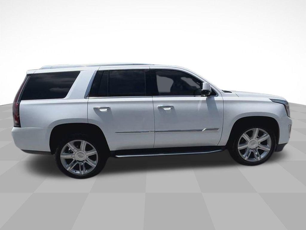 used 2016 Cadillac Escalade car, priced at $29,990