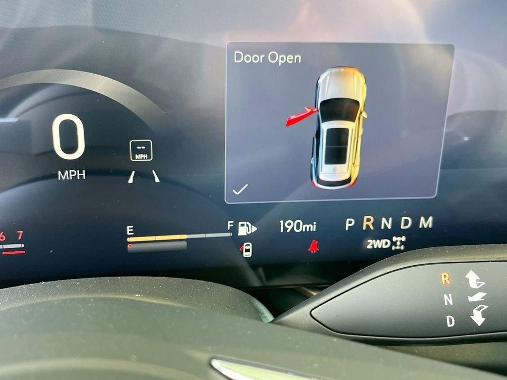 new 2025 Buick Envision car, priced at $38,735