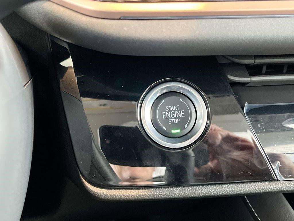 new 2025 Buick Envision car, priced at $38,735