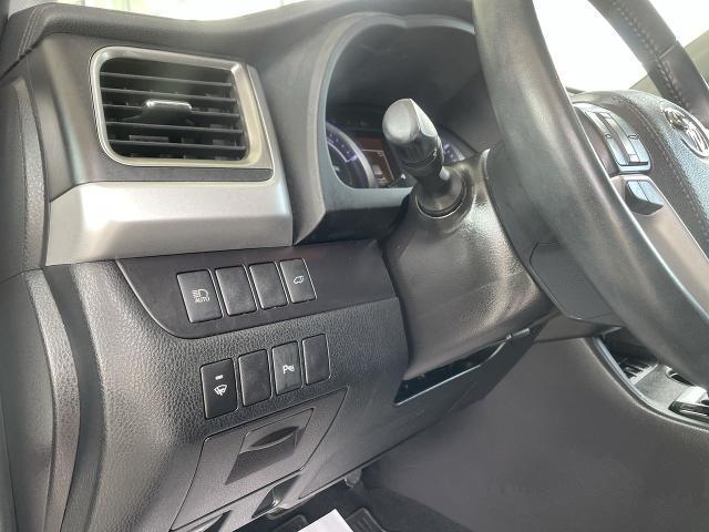 used 2019 Toyota Highlander Hybrid car