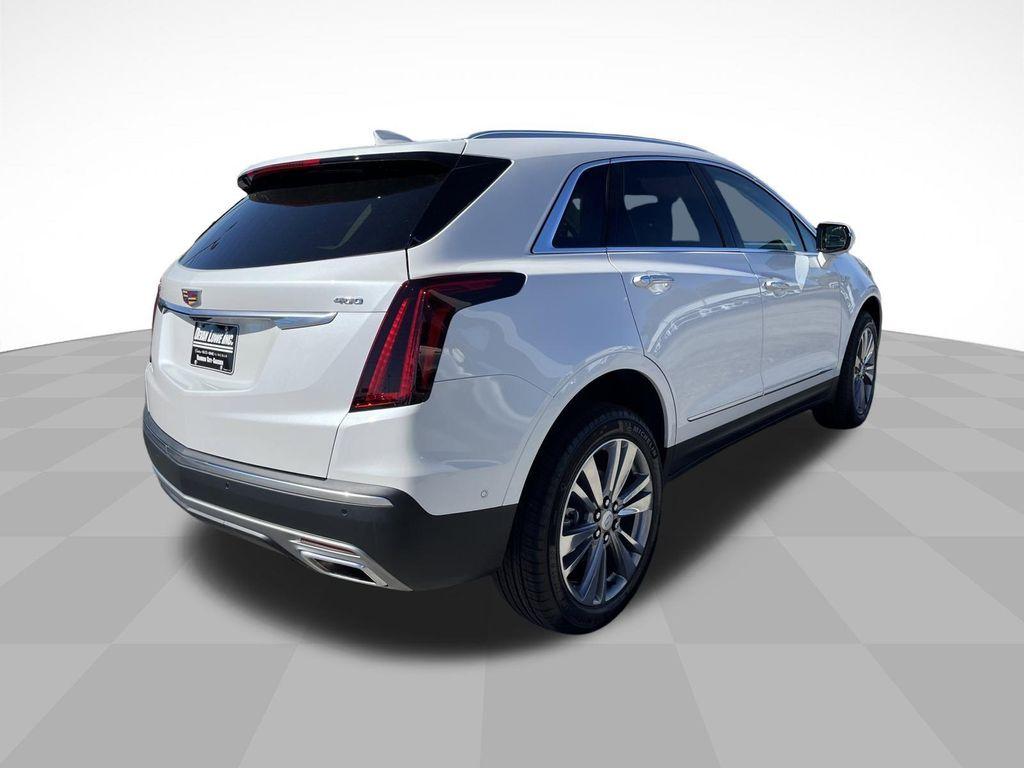 new 2025 Cadillac XT5 car