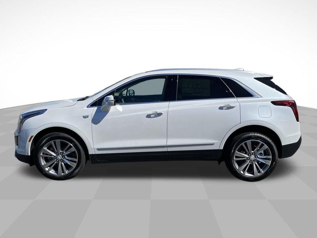 new 2025 Cadillac XT5 car
