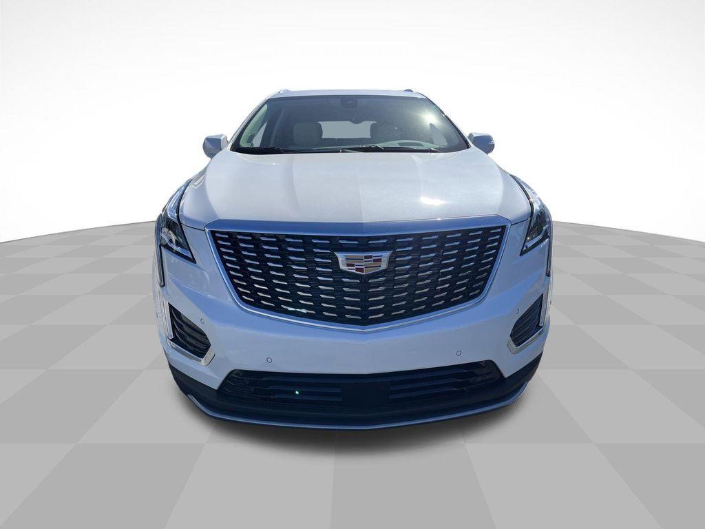 new 2025 Cadillac XT5 car