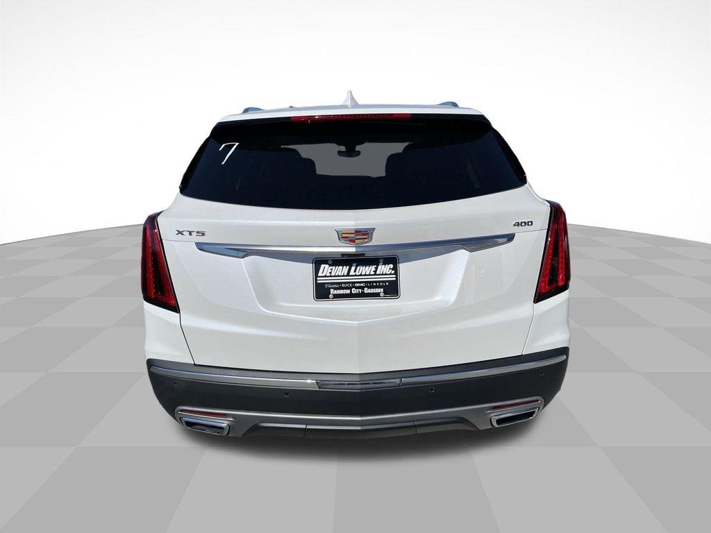 new 2025 Cadillac XT5 car