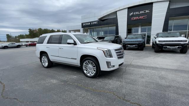 used 2017 Cadillac Escalade car, priced at $27,990