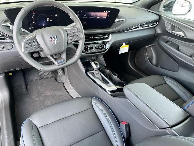 new 2025 Buick Envista car, priced at $27,780
