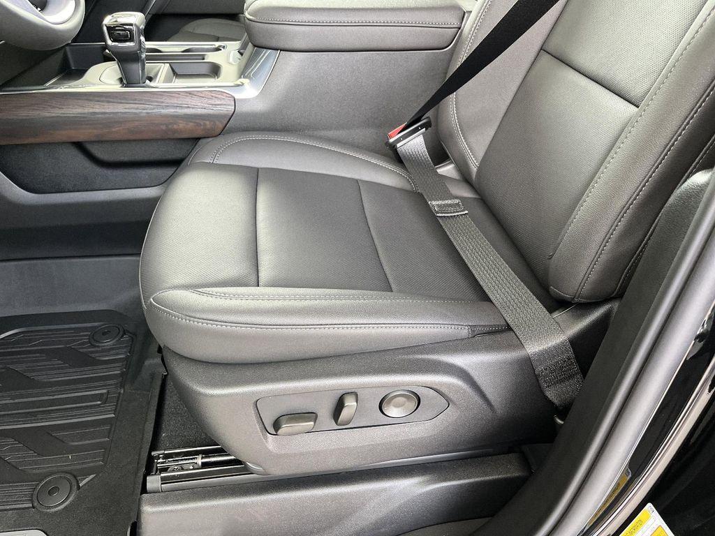 new 2026 GMC Sierra 1500 car, priced at $58,085