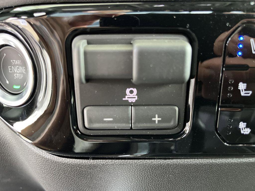 new 2026 GMC Sierra 1500 car, priced at $58,085