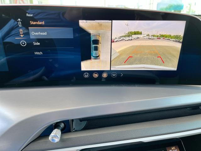 new 2026 Cadillac VISTIQ car