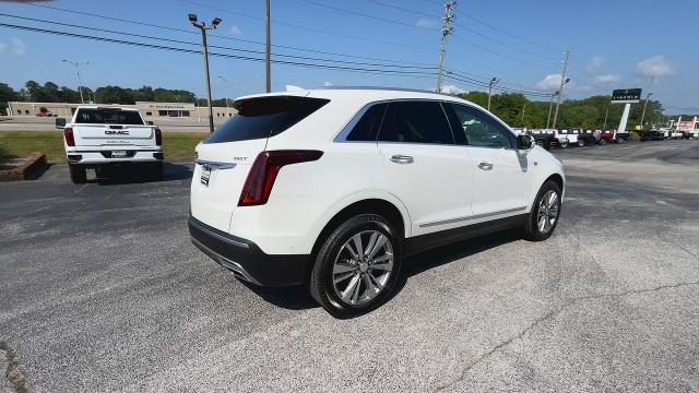 new 2025 Cadillac XT5 car, priced at $55,790