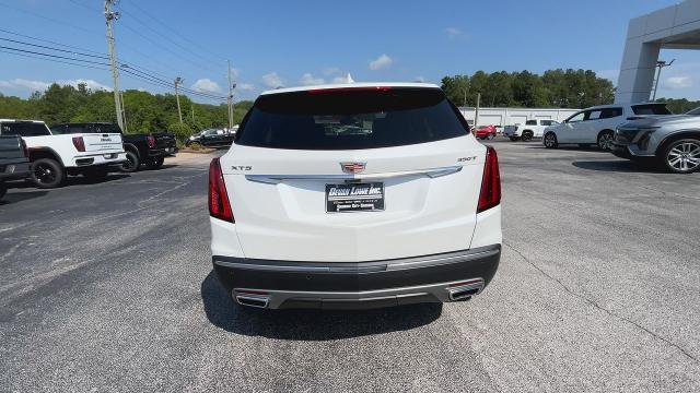 new 2025 Cadillac XT5 car, priced at $55,790