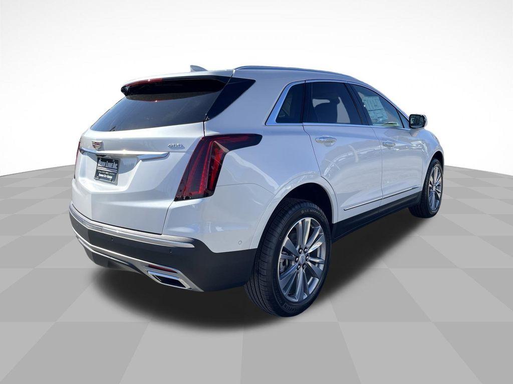 new 2026 Cadillac XT5 car, priced at $58,695