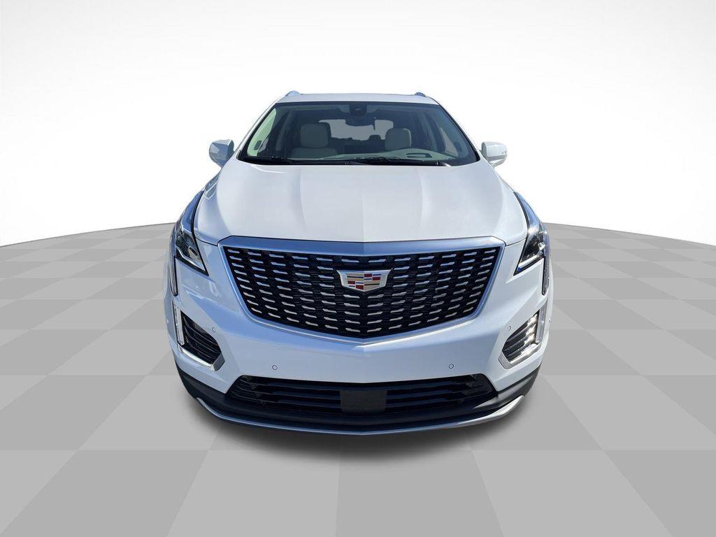 new 2026 Cadillac XT5 car, priced at $58,695