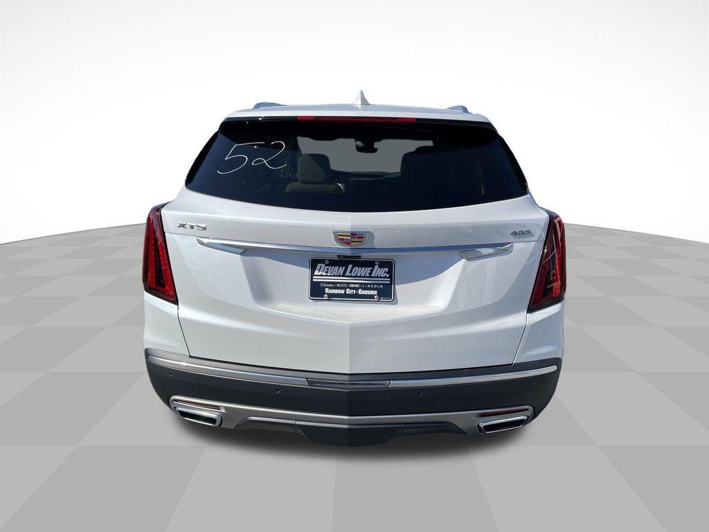 new 2026 Cadillac XT5 car, priced at $58,695