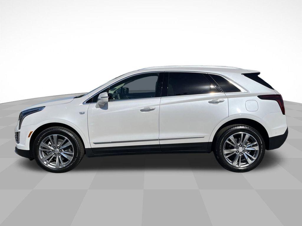 new 2026 Cadillac XT5 car, priced at $58,695