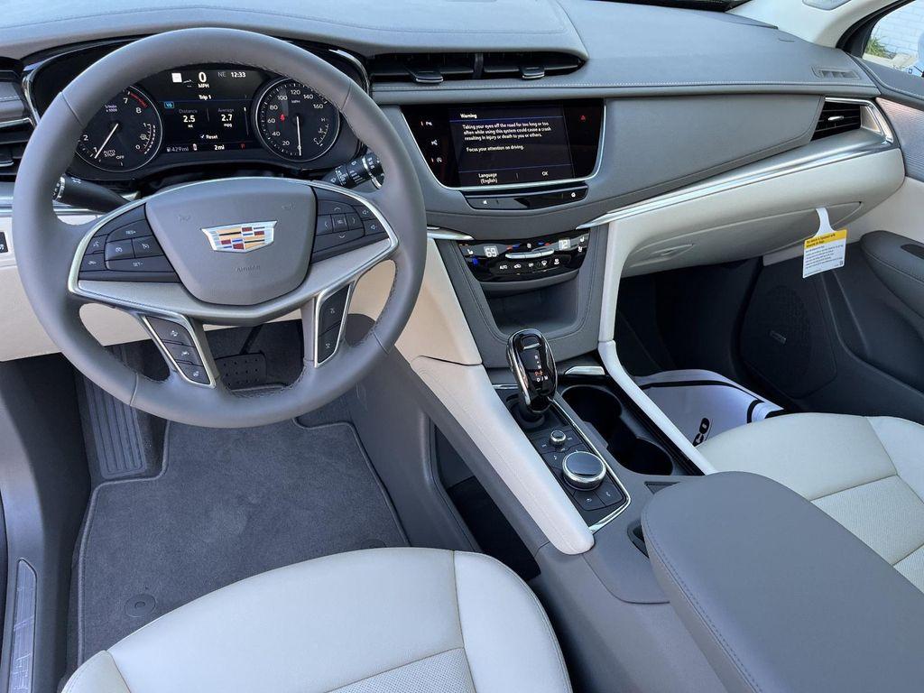 new 2026 Cadillac XT5 car, priced at $58,695