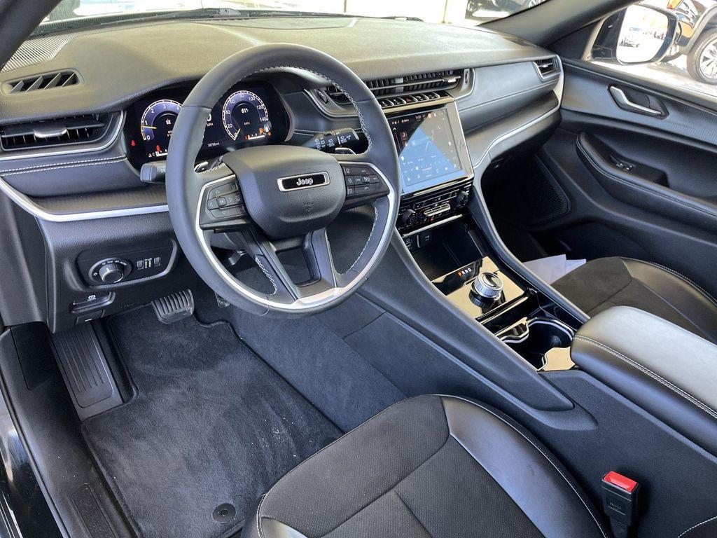 used 2023 Jeep Grand Cherokee car, priced at $33,990