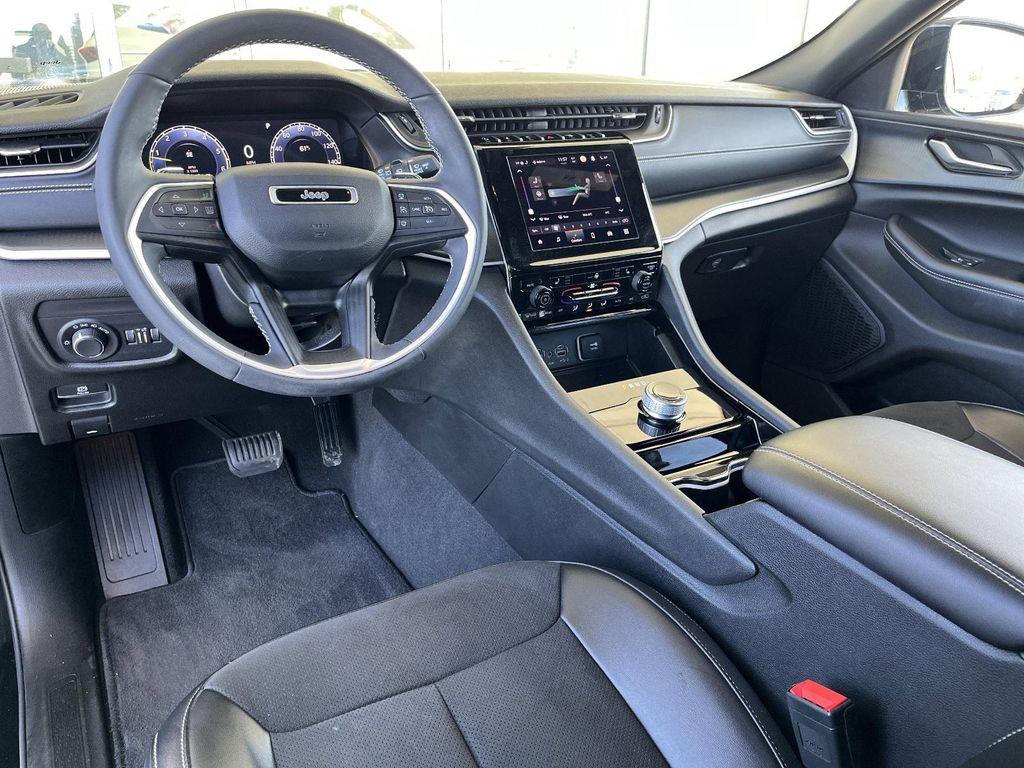 used 2023 Jeep Grand Cherokee car, priced at $33,990